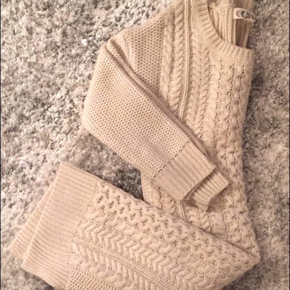 Comfy cream long sweater